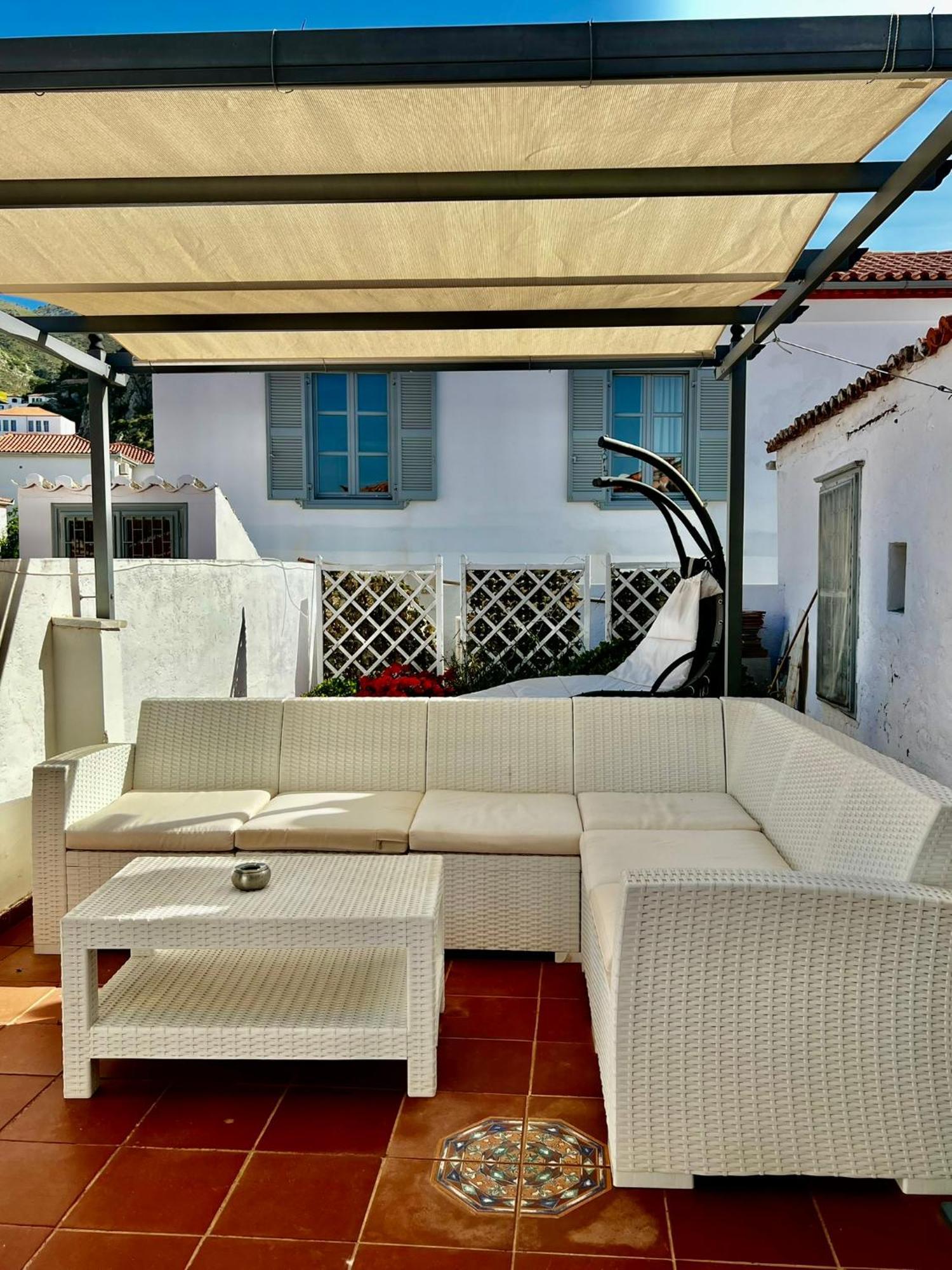Appartamento In Hydra Esterno foto